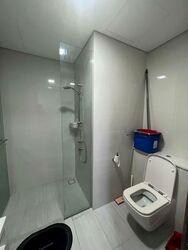 Lakeville (D22), Condominium #576972701
